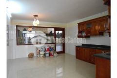 Bán nhà hàng mặt tiền đường trần phú hướng đông nam.