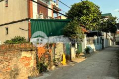 Bán đất 110m2 tặng nhà c4 đình thôn nam từ liêm. ngõ thông ô tô qua cửa, nhỉnh 70trm2