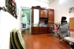 Bán gấp nhà cầu giấy.dt 48m2x4t, mt 5m. giá 5,5 tỷ.