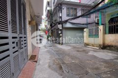 Bán nhà tô vĩnh diện, thanh xuân ôtô 5m, nhà đẹp, 2 thoáng, ở ngay, 40m2x4t, 4.75 tỷ 0975642942