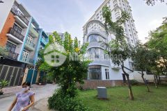 Bán nhà mt đường b3 kdc saigon co.op mart lê đức thọ, p.15, gv