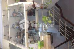 Bán nhà 1 trệt 2 hẻm ô tô đường trương công định hướng đông bắc.