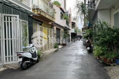 Bán nhà văn chung p13 tân bình, hẻm rộng, nở hậu, giá 5tỷ3, diện tích rộng.