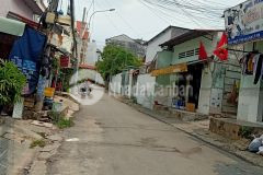 Nhà 1 trệt 2 lầu và 16p trọ mặt tiền đường 79, phước long b, quận 9, dt 600m235 tỷ tl