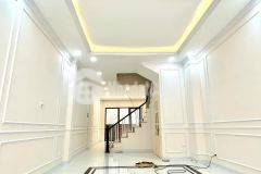 Siêu phẩm kinh doanh nguyễn văn cừ long biên 70m2 5 tầng 2 xe tăng đỗ cửa.