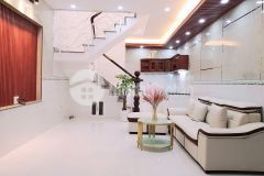 Xuất ngoại bán gấp nhà mt trần quốc thảo, q3, 67m2, ngang 6m hiếm, 12.8 tỷ