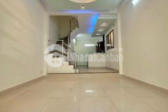 Bán nhà đẹp hxh vườn lài, quận tân phú dt 70m2,chỉ 5ty còn tl. dien tích 4x 18m,trệt 1 lầu,3pn