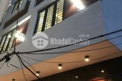 Bán nhà phố trạm long biên đã hoàn thiện, giá nhỉnh 2 tỷ.