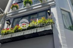 Nhà 5 tầng cực xinh,hẻm xe hơi,full nội thất lê đức thọ p.17,gv giá chưa tới 5 tỷ