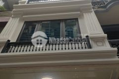 Chính chủ cần bán nhà mới đẹp ngõ 155 cầu giấy 40m2,5t,mt3.6,giá 5.1 tỷ lh hải cg 0966866250