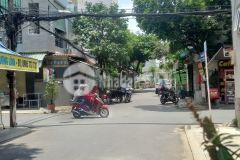 Bán nhà phường 13, q. tân bình, dt 100m2, ngang hơn 5m, chủ ở lâu đời.