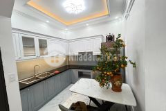 Bán gấp nhà phố cầu giấy nhà đẹp ở ngay ô tô m, ngõ thông các ngả