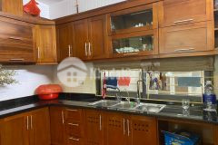 Bán nhà cát linh, đống đa ngõ rộng, gần phố, nhà đẹp ở ngay, 40m2x5t, nhỉnh 5 tỷ 0975642942