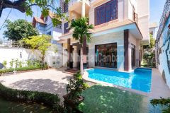 Cần tìm chủ mới cho ngôi biệt thự nghỉ dưỡng đẹp cách bãi sau chỉ 500m giá hấp dẫn