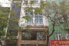 Ban gâp toa nha 9 tâng măt phô vu tông phan nguyễn trãi dt 115m2 mt 8.2m. gia65 tỷ