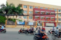 Nhà nát bao đầu tư chỉ 5.x tỷ 81m2 sát mặt tiền hòa bình tân phú