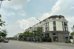 Bán nhà thạch bàn diện tích lớn