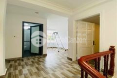 Bán gấp nhà nguyễn hiền 42m2 5 tầng cực đẹp ở luôn