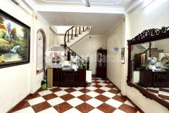 Lạc trung nhà đẹp, gần phố. 37m2 x 5t. gía 3.95 tỷ.