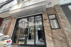 Bán nhà bùi xương trạch thanh xuân 35m2x5t giá 5,4 tỷ.ngõ thông thoáng,kinh doanh vip ạ