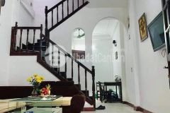 Bán nhà phú diễn,bắc từ liêm, lô góc 49m2, 5 tầng, mt 4m, giá 4.45 tỷ.