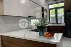 Bán biệt thự 2.5 tầng khu bt đỉnh long, 150m2, mt 10m, 4 ngủ, gara sân vườn, nhà xây ở, cực đẹp