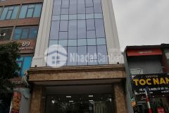 Cho thuê tòa nhà văn phòng mặt phô nguyên khang dt 120m2 9 tầng mt 8m. giá 180trtháng