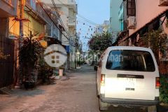 Bán nhà huỳnh văn nghệ, p.15, tân bình, hẻm xe hơi 6m, 60m2, giá chưa tới 100 triệu.m2