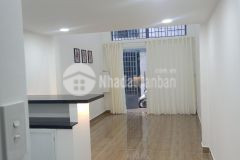 Nhà 3,7 tỷ, 60m2,ngang 4m,hẻm huỳnh tấn phát, quận 7