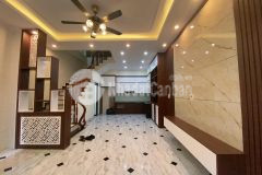 Chỉ với nhỉnh 3 tỉ có ngay một căn nhà 5 tầng phố đào tấn ngõ thông