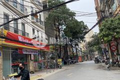 Bán nhà tô vĩnh diện, vị trí trung tâm, 3 mặt thoáng, 65m2, 5.75 tỷ