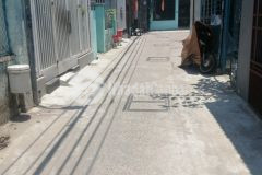 Nhà 2 tầng đẹp kiên cố kiệt ô tô lê tấn trung giá chỉ 2.8 tỷ