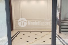 Bán nhà hoàng hoa thám, mới xây 38mx 5 tầng, 3 ngủ gần ô tô, nhỉnh 4 tỷ