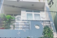 Gấp bán nhà hxh hoàng hoa thám, dt tới 60m2, 4x15, 4 tầng, 4 phòng