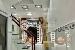 Nhà bán hẻm xe hơi âu cơ, quận 11, 65m2, giá rẻ