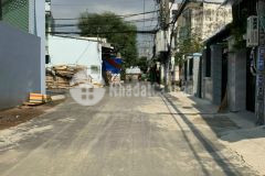 Cần vốn bán gấp căn nhà 58m2 ở q12 giá 1 tỷ 950 đường oto né nhau