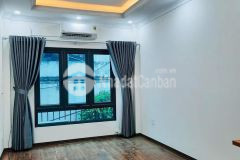 Bán nhà đẹp, ở ngay cầu giấy cầu giấy, gần đường oto, dt 39m25t giá chỉ 6.4 tỷ.