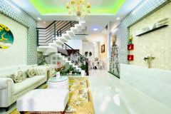 Chuyển công tác bán nhà 4 tầng huỳnh văn bánh, pn, 53m2 4.2x12.6m, 11.5 tỷ