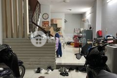 Âu cơ hẻm bagac kế mặt tiền xe tải chính chủ lâu đời 52m2 giá rẻ 5.x tỷ nhỏ