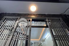 Nhà 5 tầng 9 phòng cho thuê dòng tiền ổn định khu vực đông dân