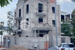 Bán biệt phủ kế hồ cảnh quan khu dân cư nam long giá 23 tỷ 500 triệu