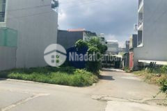 Gía 40trm2 có một thửa đất 170m2 đường 4.5m thông, hướng đông nam tại đa tốn view vin safari.