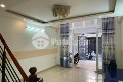 Bán nhà đường phú thuận quận 7 chỉ 4.3 tỷ nhà mới vị trí đẹp 60mv