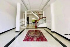 Cho thuê nhà 3 tầng mt phan đăng lưu ngang 6m