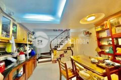 Bán nhà vân hồ, hai bà trưng 40m 5 tầng 6m mặt tiền, cực đẹp ở luôn. 7 tỷ