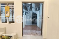 Bán nhà chính chủ ngõ 639 hoàng hoa thám, cách vài mét ra mặt đường, quận ba đình