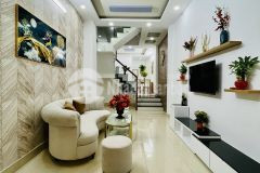 Nhà 3 lầu hẻm đối diện ub quận gò vấp, quang trung, tặng full nội thất như hình