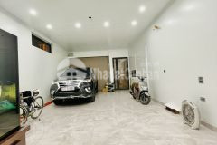 Bán nhà mặt phố 5 tầng thang máy yên lac, hai bà trưng, hà nội