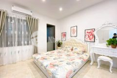 Chung cư mini cầu giấy 5 tang 9 phòng khép kín có penthouse dong tien 40 trieu tháng s