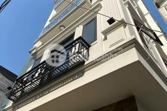 Bán nhà phố tư đình, quận long biên, ô tô vào nhà, đỗ cửa.